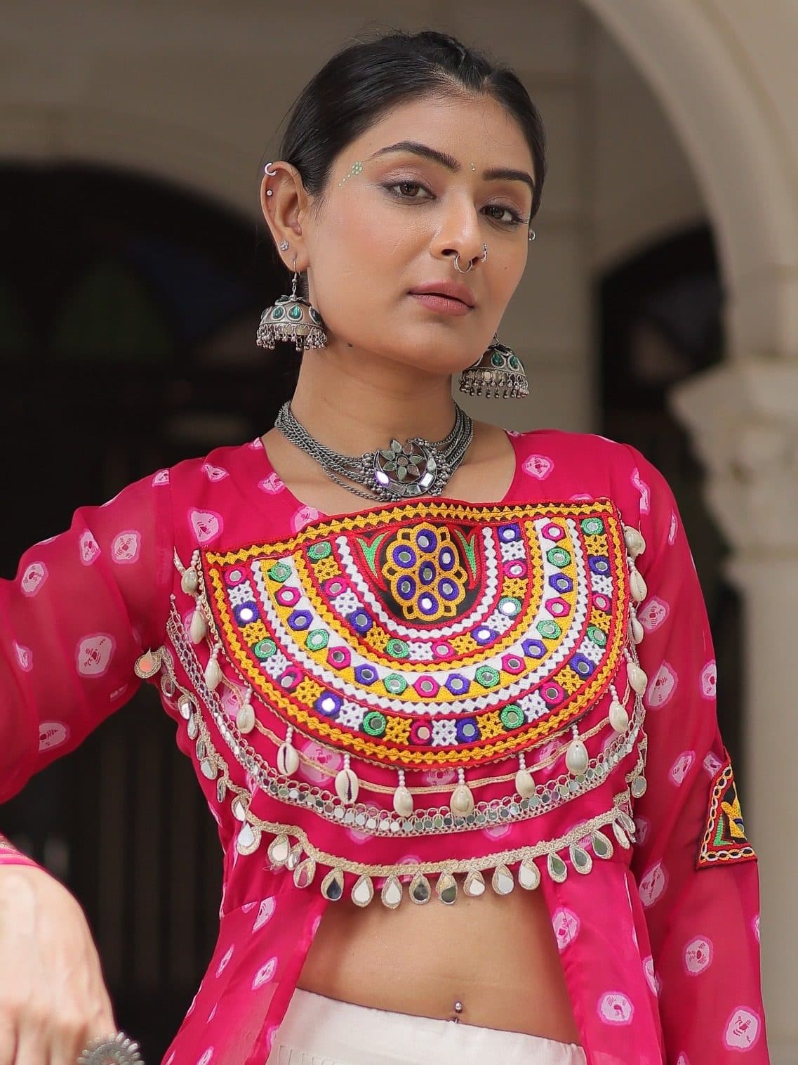 Bandhani Print Cape Set with Off-White Tiered Lehenga